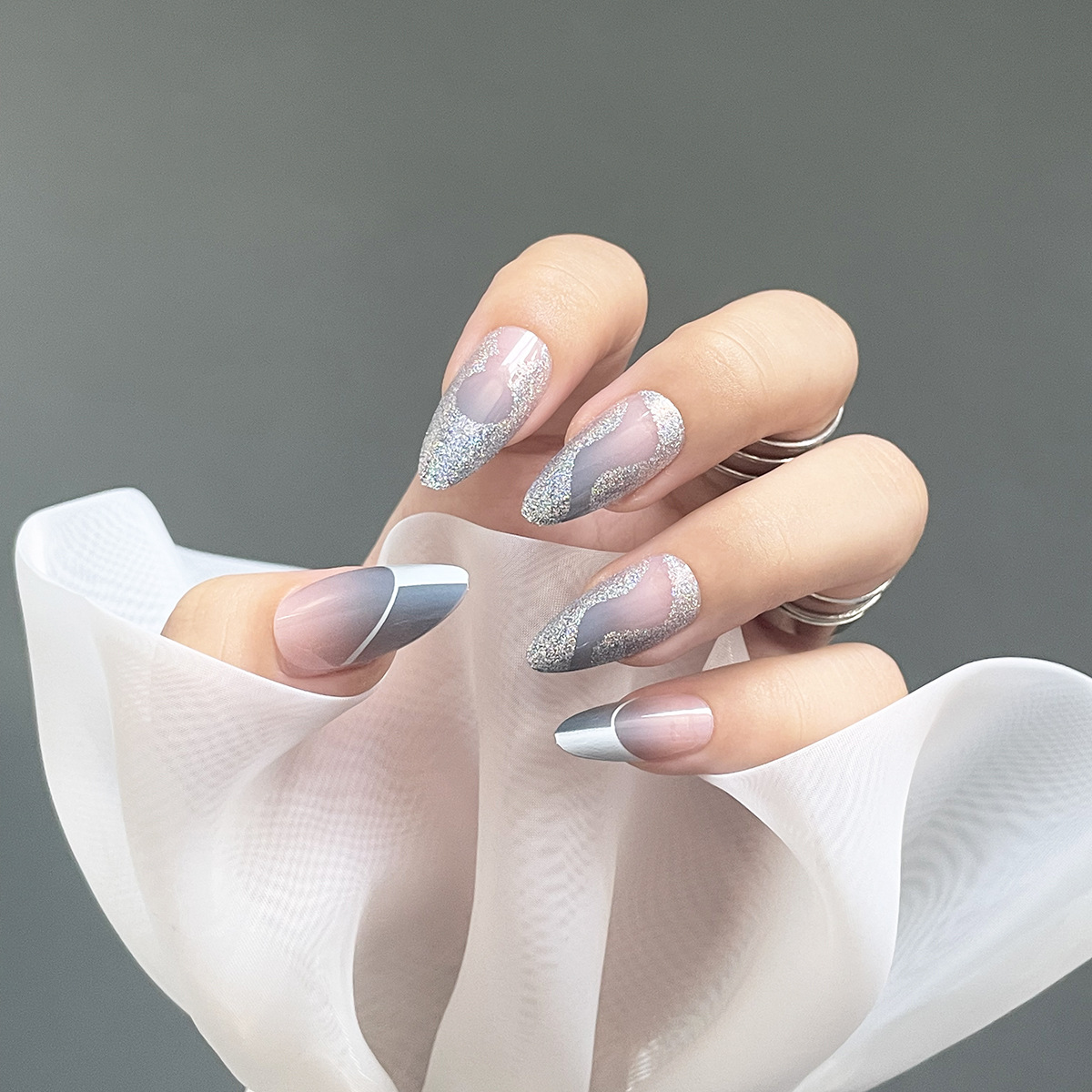 Medium Nails [Buy 2 get 1 more nails]