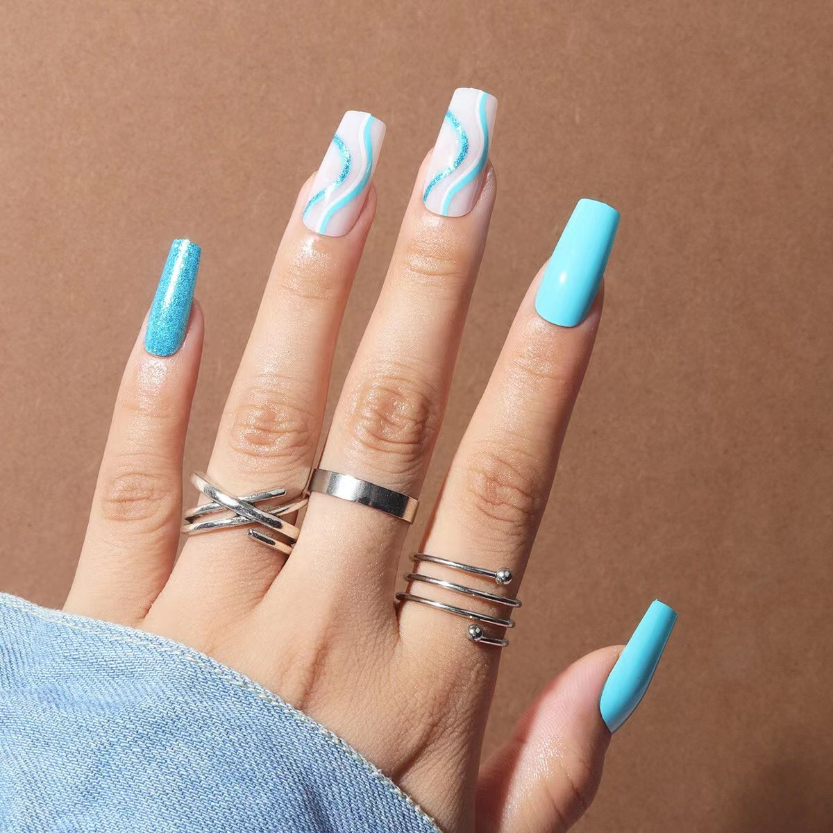 Medium Nails [Buy 2 get 1 more nails]